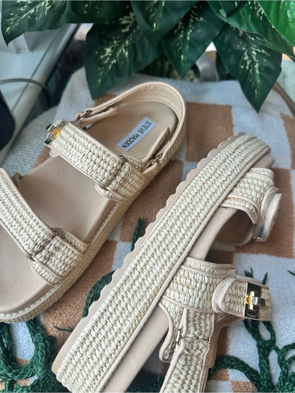 Steve Madden Women's Beige Woven Platform Sandals NEW